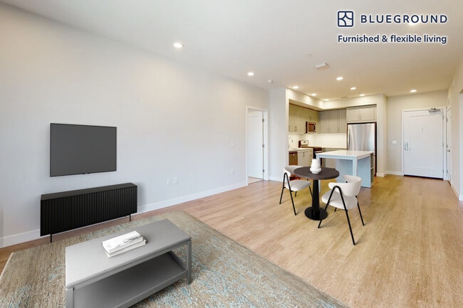 Photo - 825 S Myrtle Ave Unit FL5-ID9349A