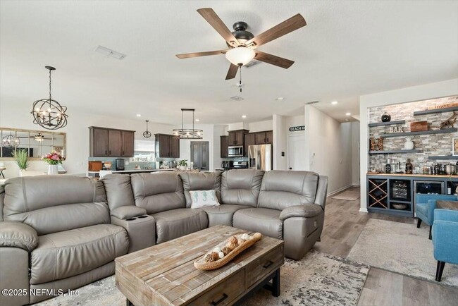 Photo - 184 Logrono Ct