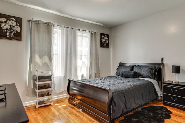 Photo - 40 Tennis Rd Unit SI ID1546231P