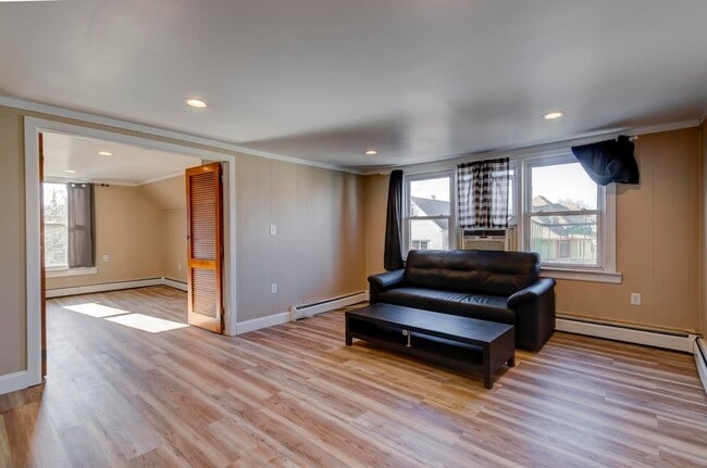 Photo - 788 Avenue A