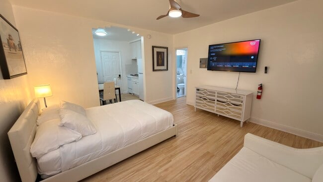 Photo - The Bellmore