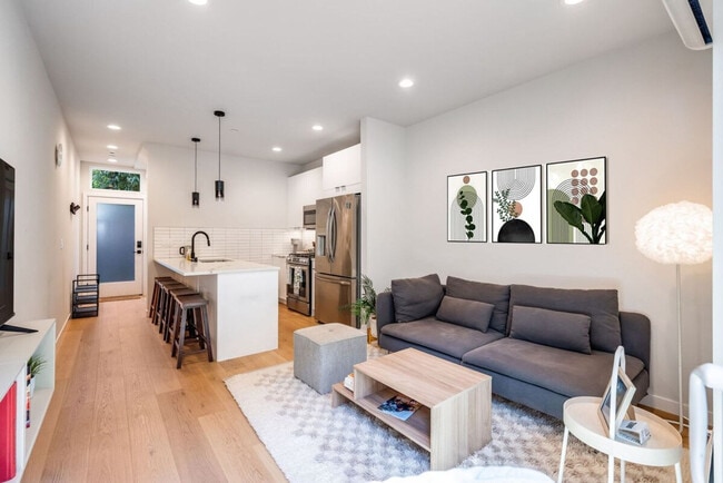 Photo - 4308 Wallingford Ave N Unit ID1035885P