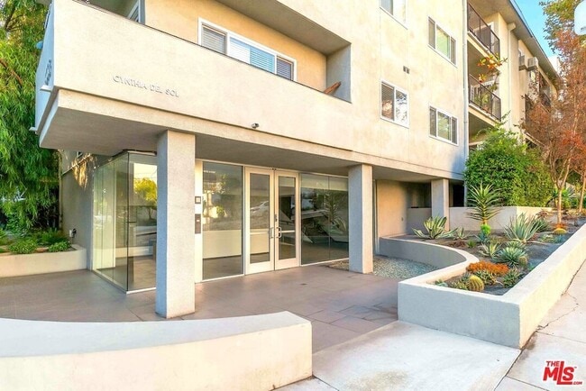 Photo - 9005 Cynthia St Unit 414