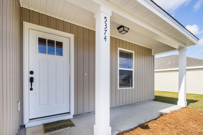 Photo - 5374 Highview Dr