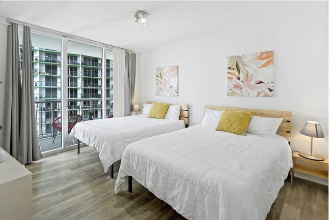Photo - 1750 N Bayshore Dr Unit SI ID1424251P