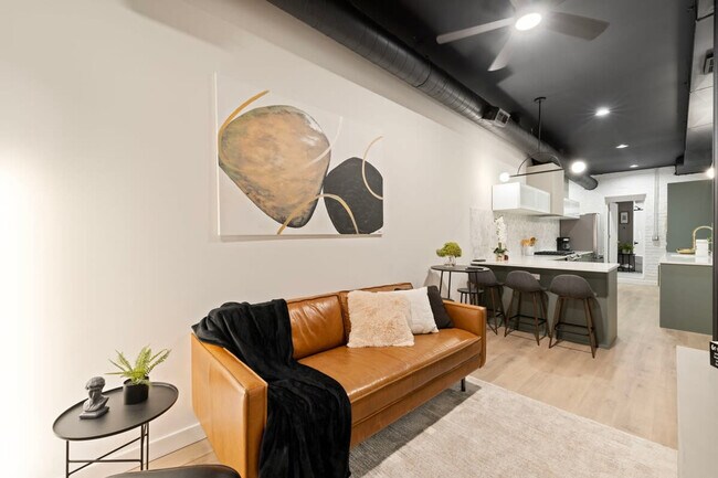 Photo - 2655 W Huron St Unit ID1244914P