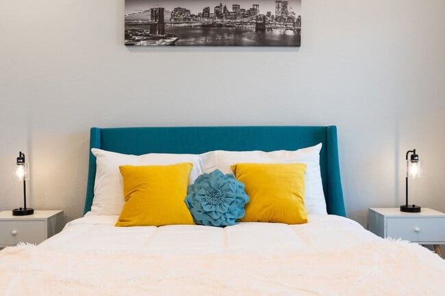 Photo - 3930 Westcliff Rd Unit ID1228633P