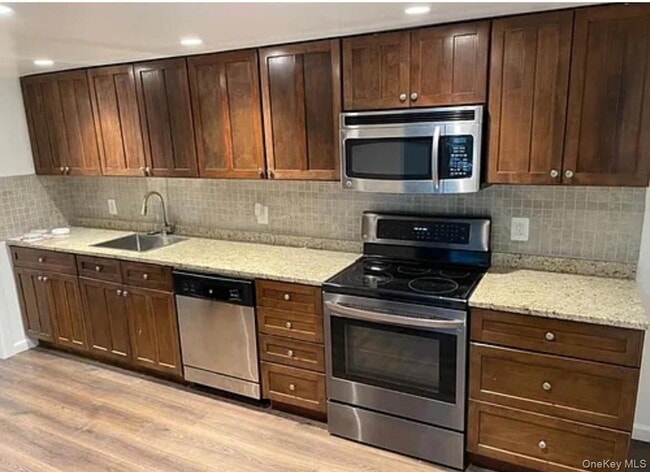 Photo - 94 Baron De Hirsch Rd