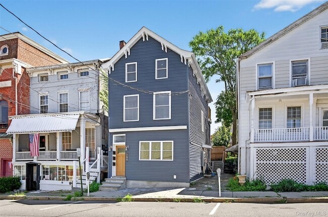 Photo - 165 W Main St Unit 2