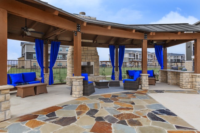 Photo - Canyon House