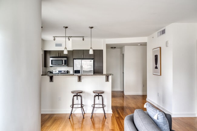 Photo - 10349 NE 10th St Unit FL17-ID3817A