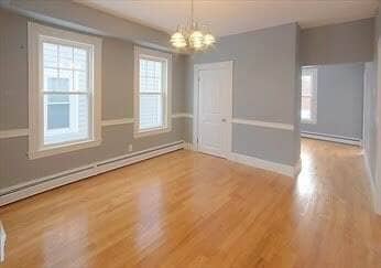 Photo - 127 Pond St