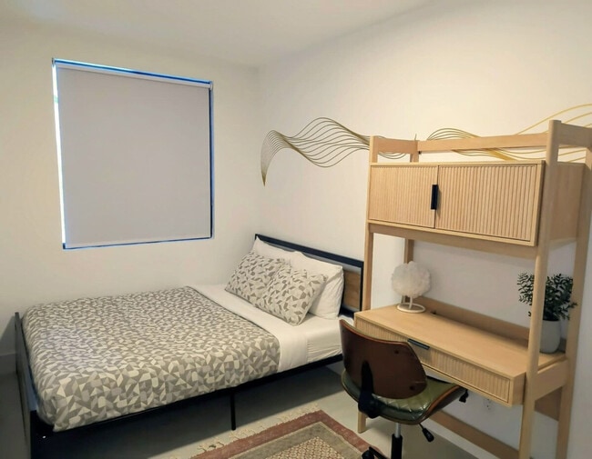 Photo - 302 SW 12th Ave Unit SI ID1388874P