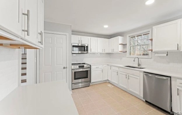 Building Photo - 1000 Jacque Cir