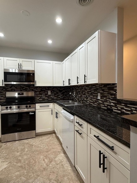 Photo - 5700 NE 22nd Way Unit 328