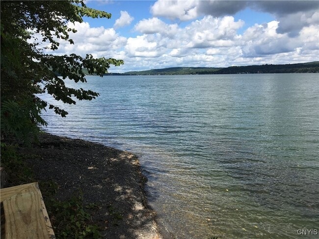 Photo - 1806 Upper Burma Rd