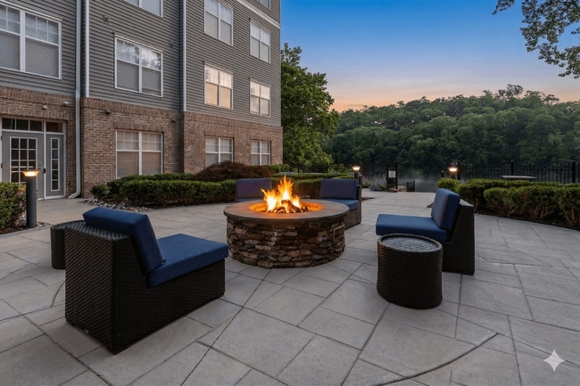 Photo - Merion Riverwalk Apartment Homes