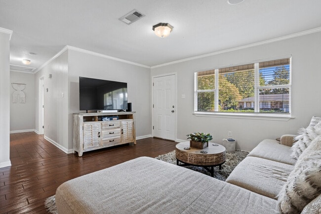 Photo - 114 Lassere Cir Unit SI ID1473631P