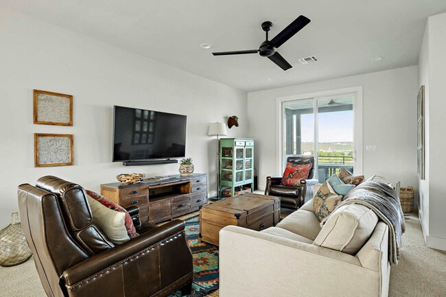 Photo - 19601 Flying J Blvd Unit ID1262300P