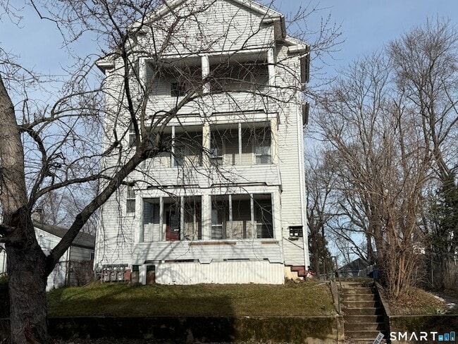 Photo - 154 Daly Ave Unit 3