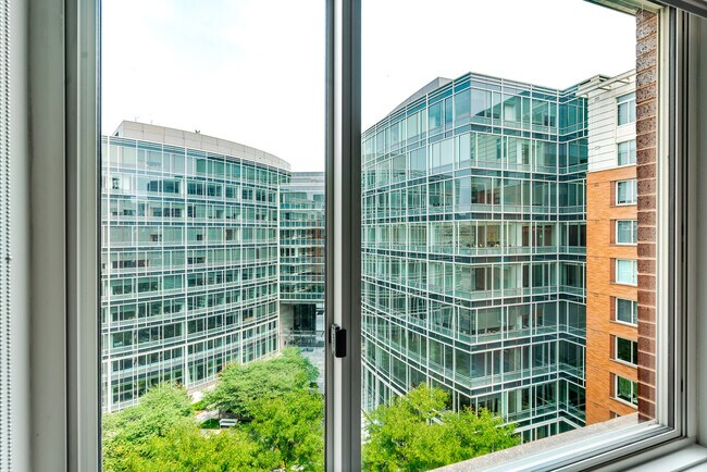 Photo - 2221 I St NW Unit SI FL6-ID1268