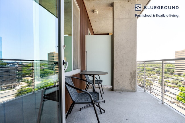 Photo - 214 Barton Springs Rd Unit FL9-ID338