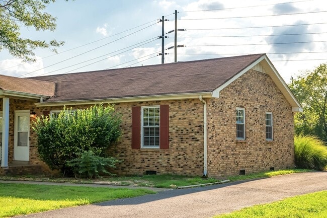 Photo - 1184 Meadowview Dr Unit 1186