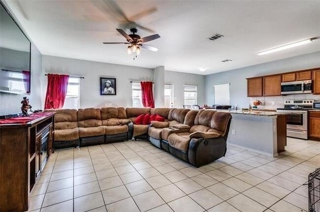 Photo - 3330 Emerson Rd