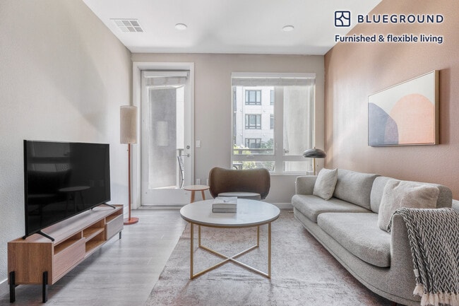 Building Photo - 3560 Rambla Pl Unit SI FL4-ID1404