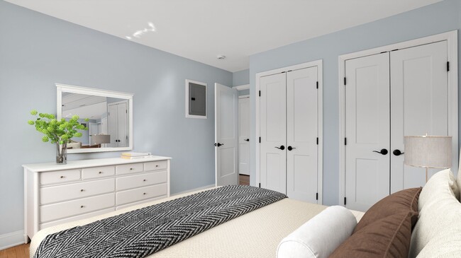 Welcome to Eagle Rock Apartments at Mineola, where modern elegance meets comfort. Enjoy spacious layouts, stylish finishes, and a serene atmosphere. Elevate your living experience today with a visit. Explore your new home now! - Eagle Rock Apartments at Mineola