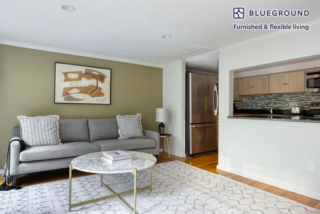 Photo - 26 Worcester Square Unit FL1-ID938