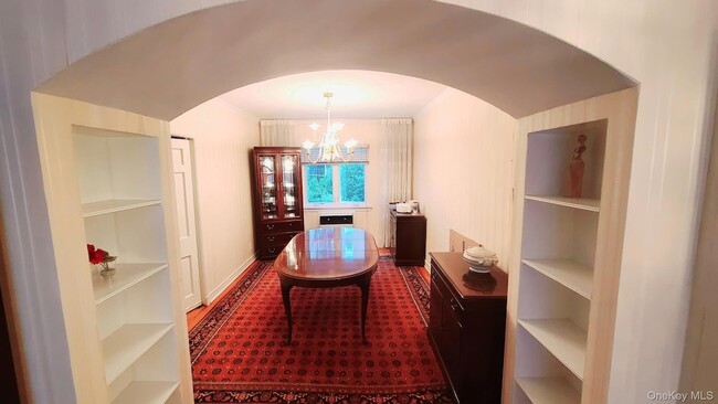 Photo - 105-39 65th Rd