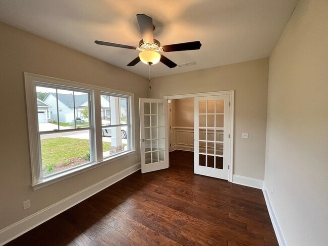 Photo - 843 Avery Park Dr