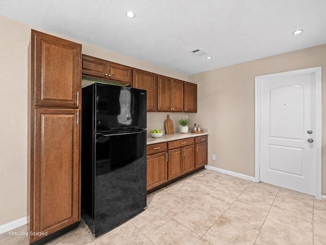 Photo - 2304 Cedar Bayou Rd