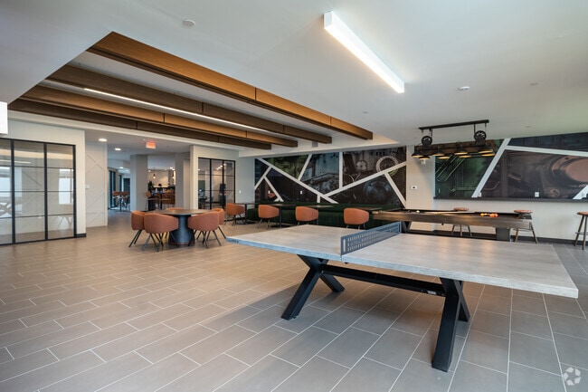 Game Lounge - The Rail