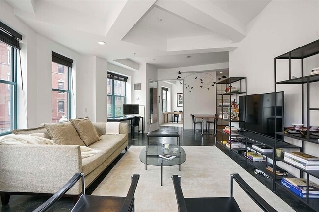 Building Photo - 40 Fay St Unit 206