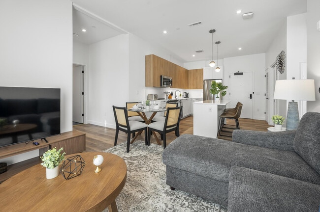 Photo - 282 Bremen St Unit SI ID1240276P