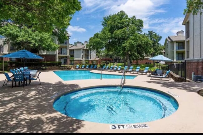 Photo - 1450 N Hwy 360 Unit SI ID1507122P