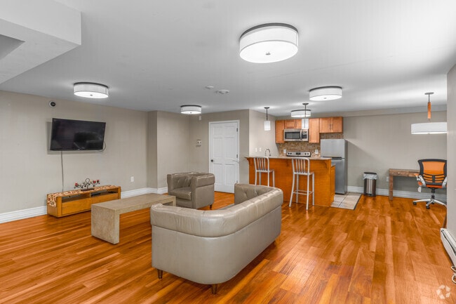 Community Room - Stratford Apartments