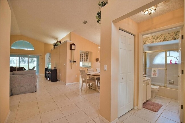 Photo - 1191 Harbor Town Way