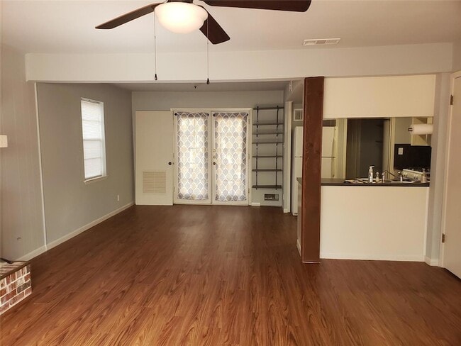 Photo - 2212 Lanier Dr Unit A