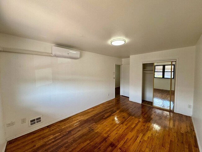 Photo - 436 Olmstead Ave