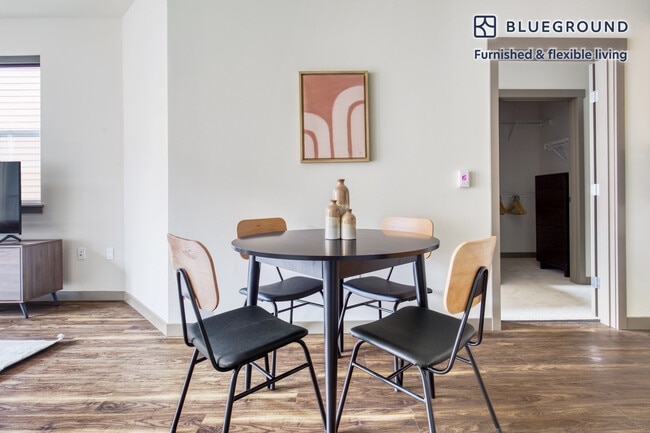 Photo - 2428 NW Market St Unit FL5-ID270