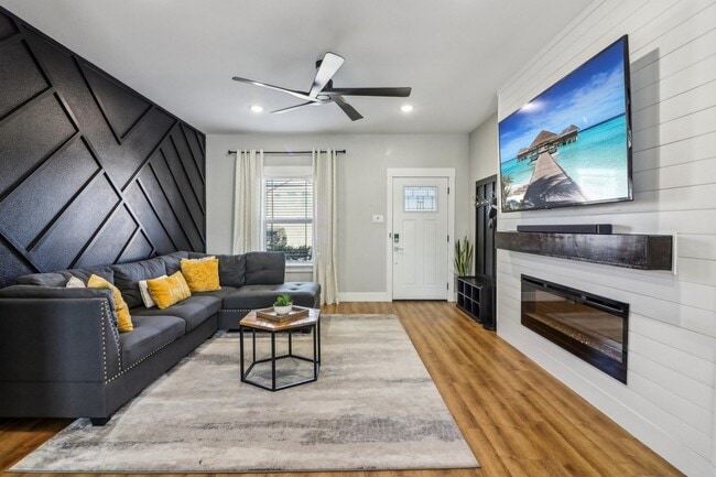 Photo - 6165 River Pointe Dr