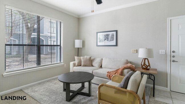 Photo - 2500 Woodland Park Dr Unit J103
