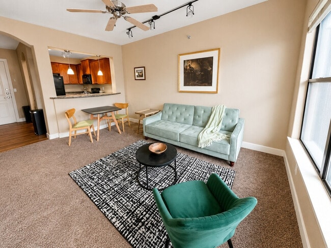Building Photo - 75 Riverfront Dr Unit SI ID1534511P