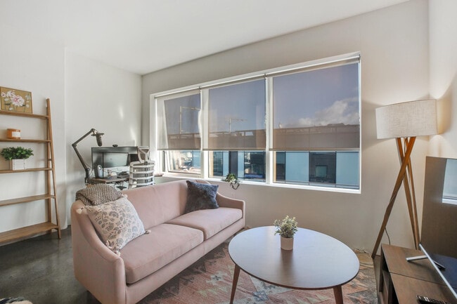 Photo - 18 10th St Unit FL16-ID278480P