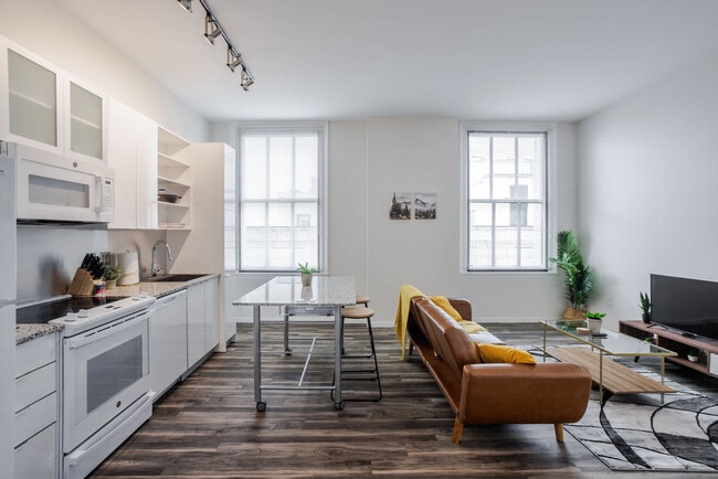 Photo - 9-JAN-JAN E 4th St Unit ID1404471P