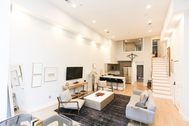 Photo - 1526 12th St NW Unit SI ID1573076P