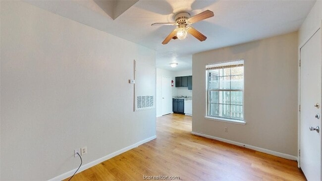 Photo - 725 Peppertree Dr Unit 29